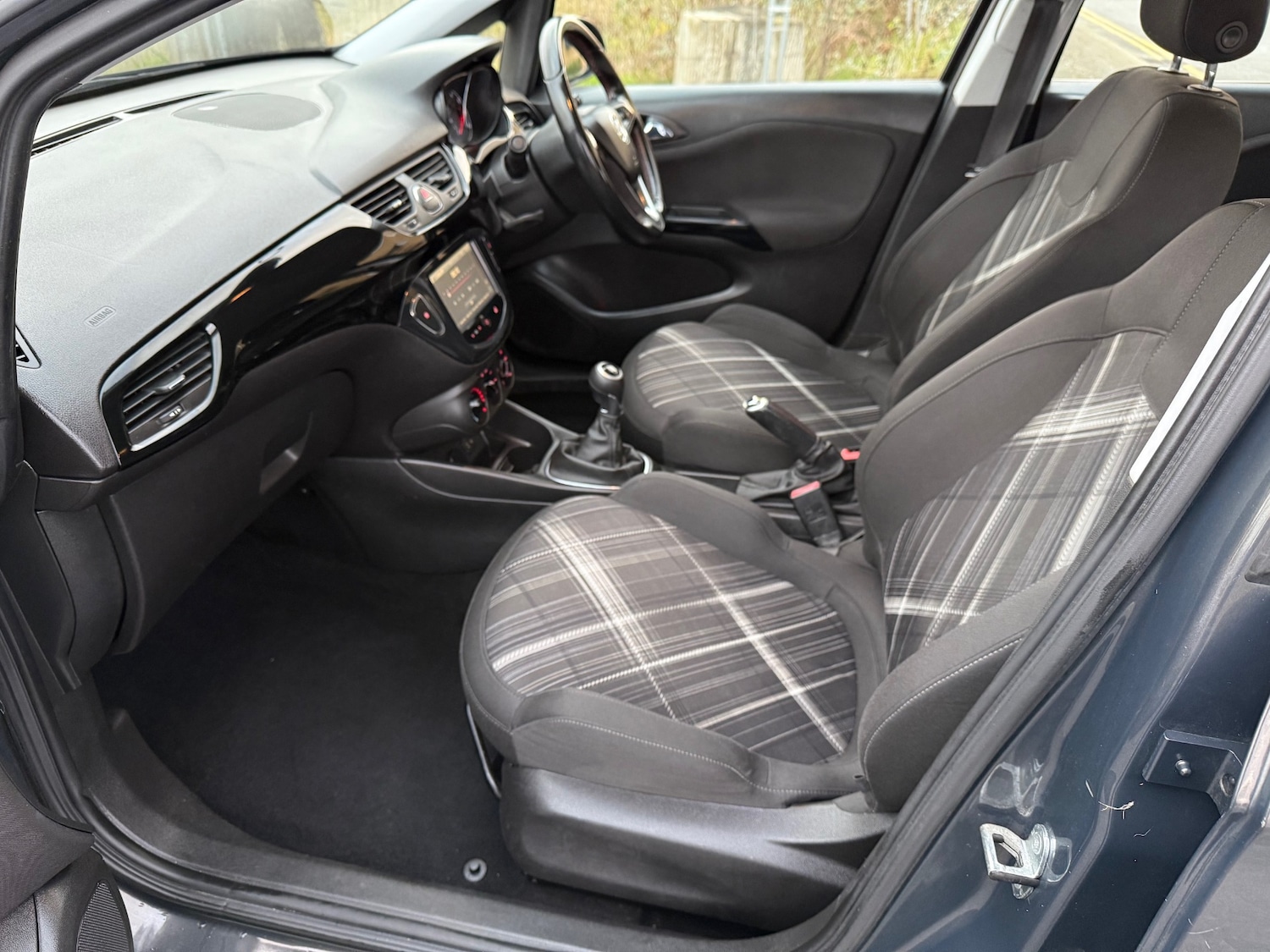 Used Vauxhall Corsa 2015 for sale - 76911308: Photo 11