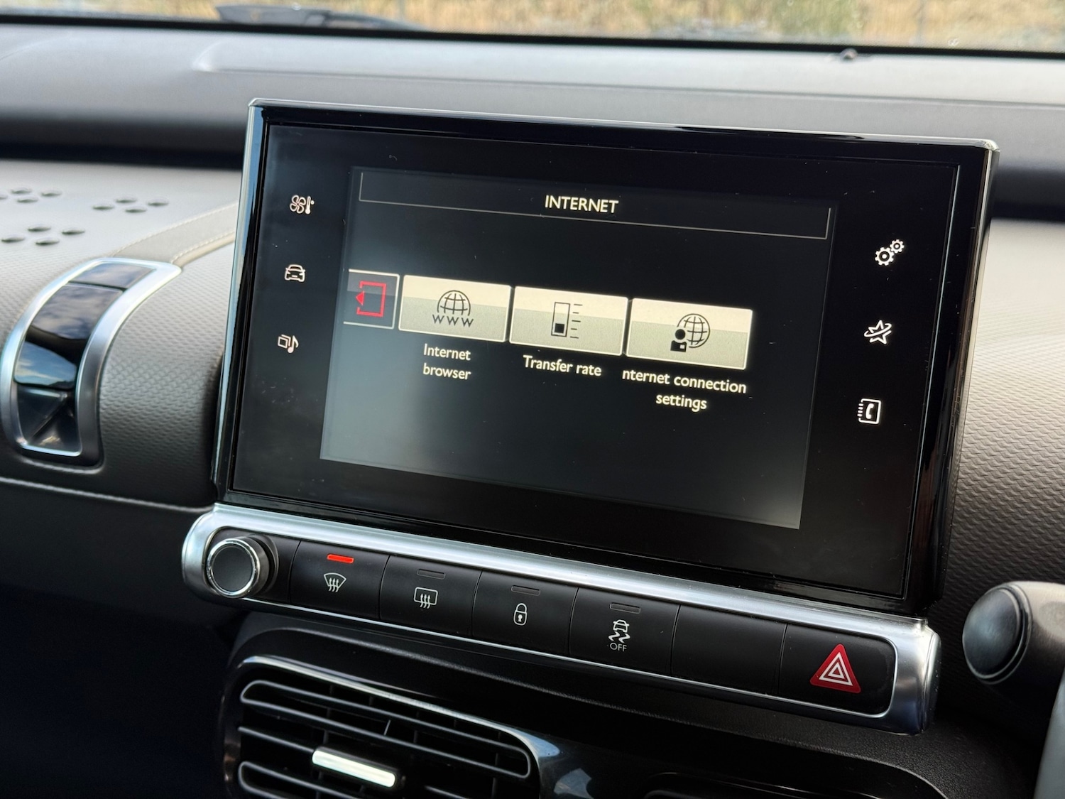 Used Citroen C4 Cactus 2016 for sale - 77437732: Photo 16