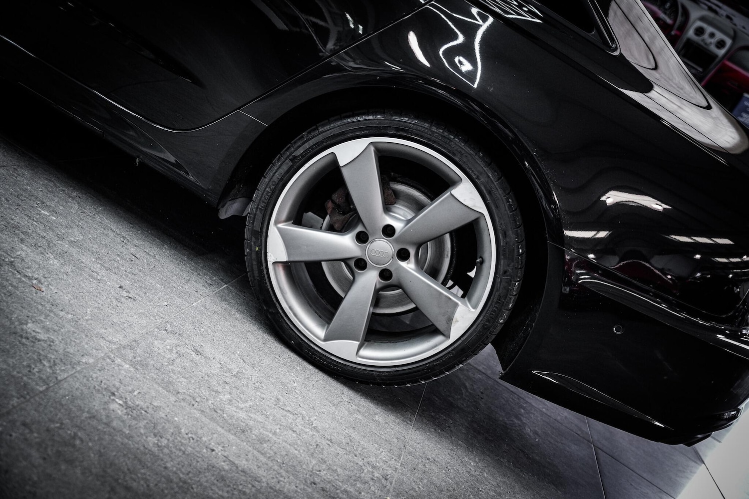 Used Audi A6 Saloon for sale - 77768710: Photo 28