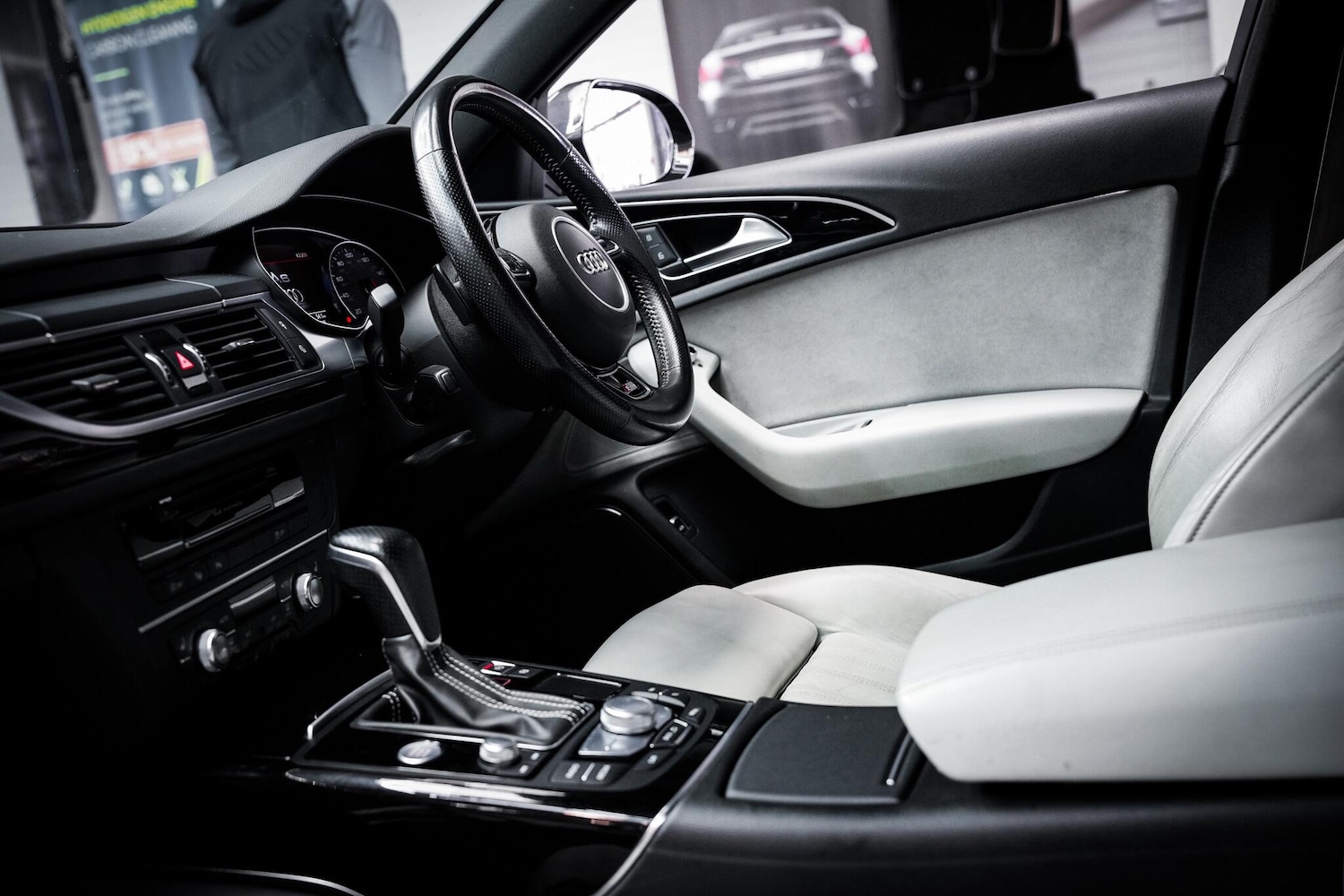 Used Audi A6 Saloon for sale - 77768710: Photo 4