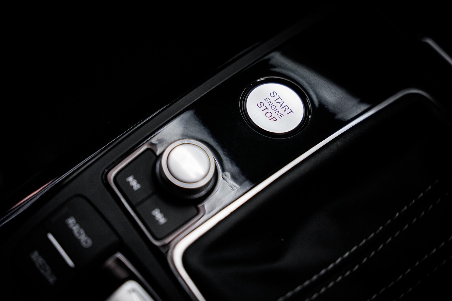 Used Audi A6 Saloon for sale - 77768710: Photo 41