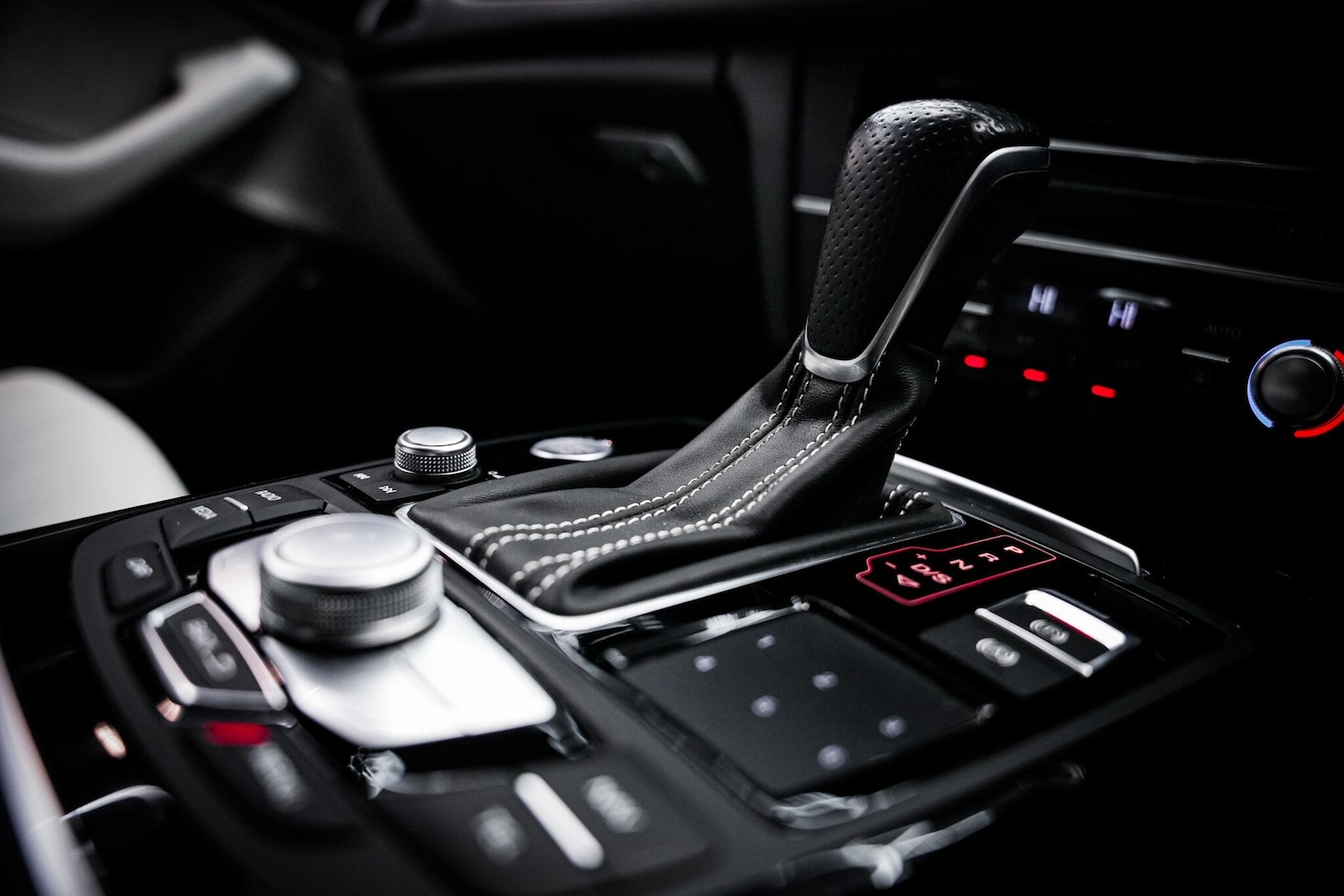 Used Audi A6 Saloon for sale - 77768710: Photo 42