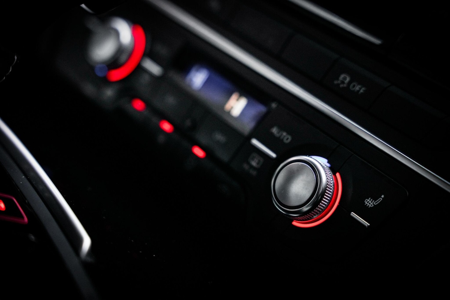 Used Audi A6 Saloon for sale - 77768710: Photo 43