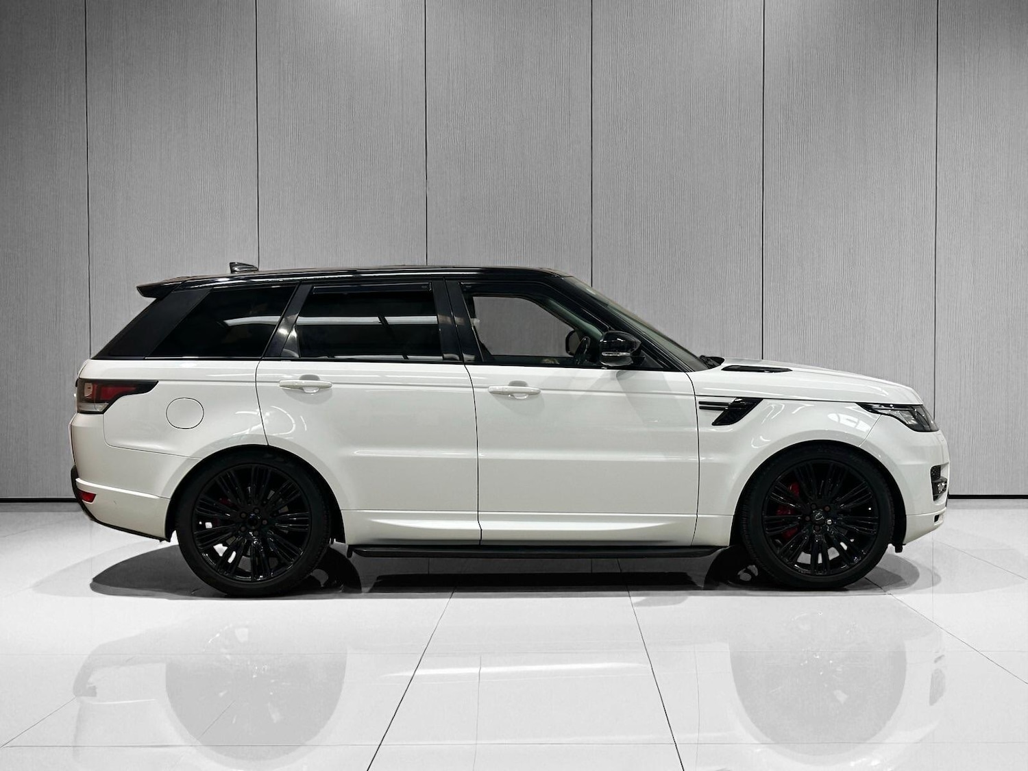 Used Land Rover Range Rover Sport 2017 for sale - 77040973: Photo 7