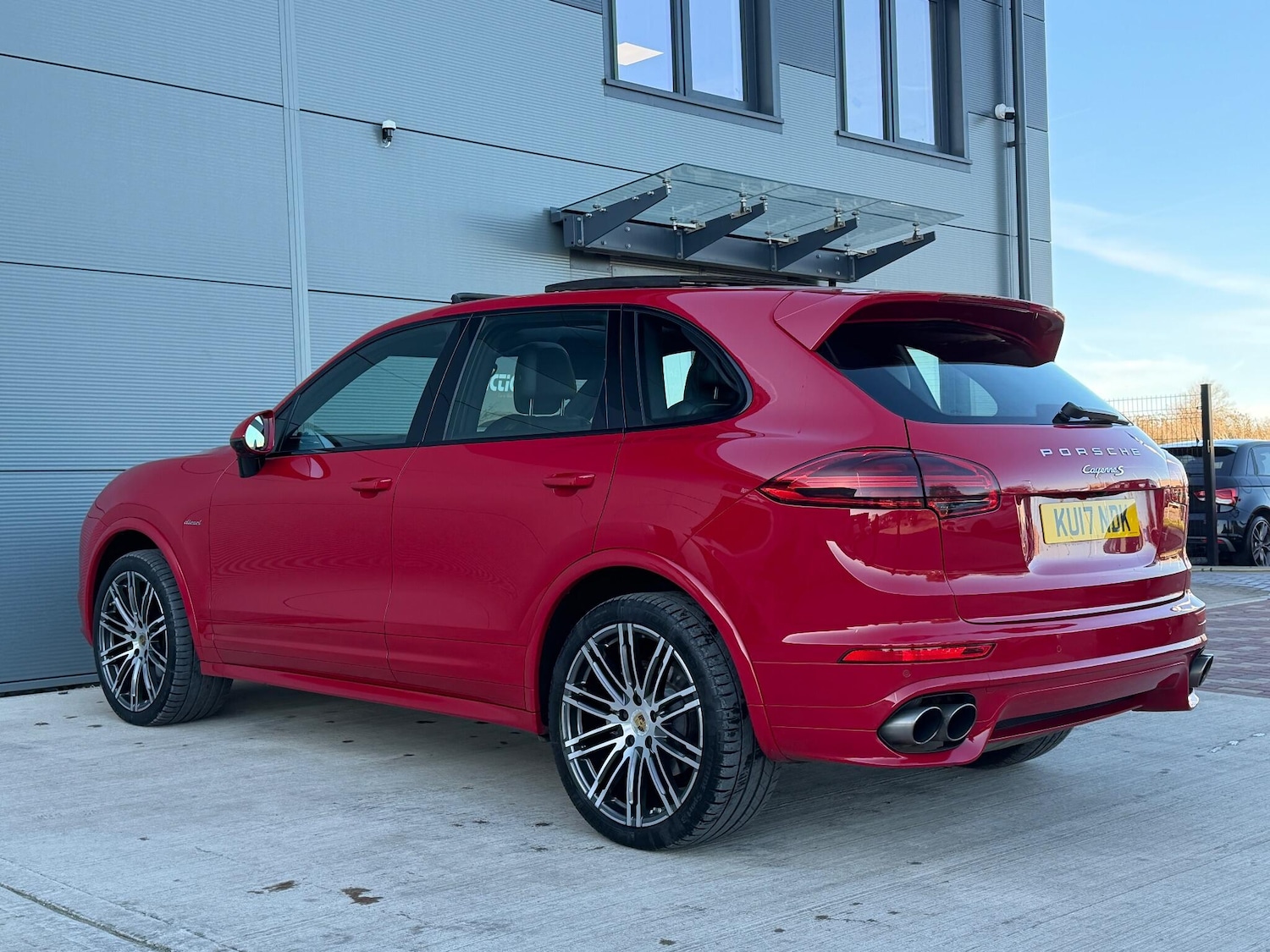 Used Porsche Cayenne 2017 for sale - 76657582: Photo 10