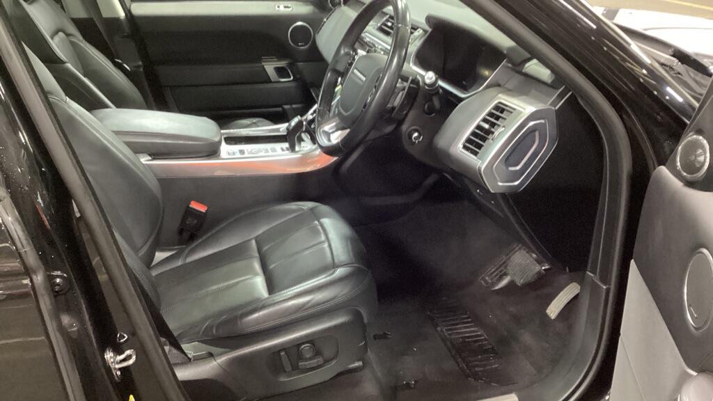 Used Land Rover Range Rover Sport 2019 for sale - 77130966: Photo 9