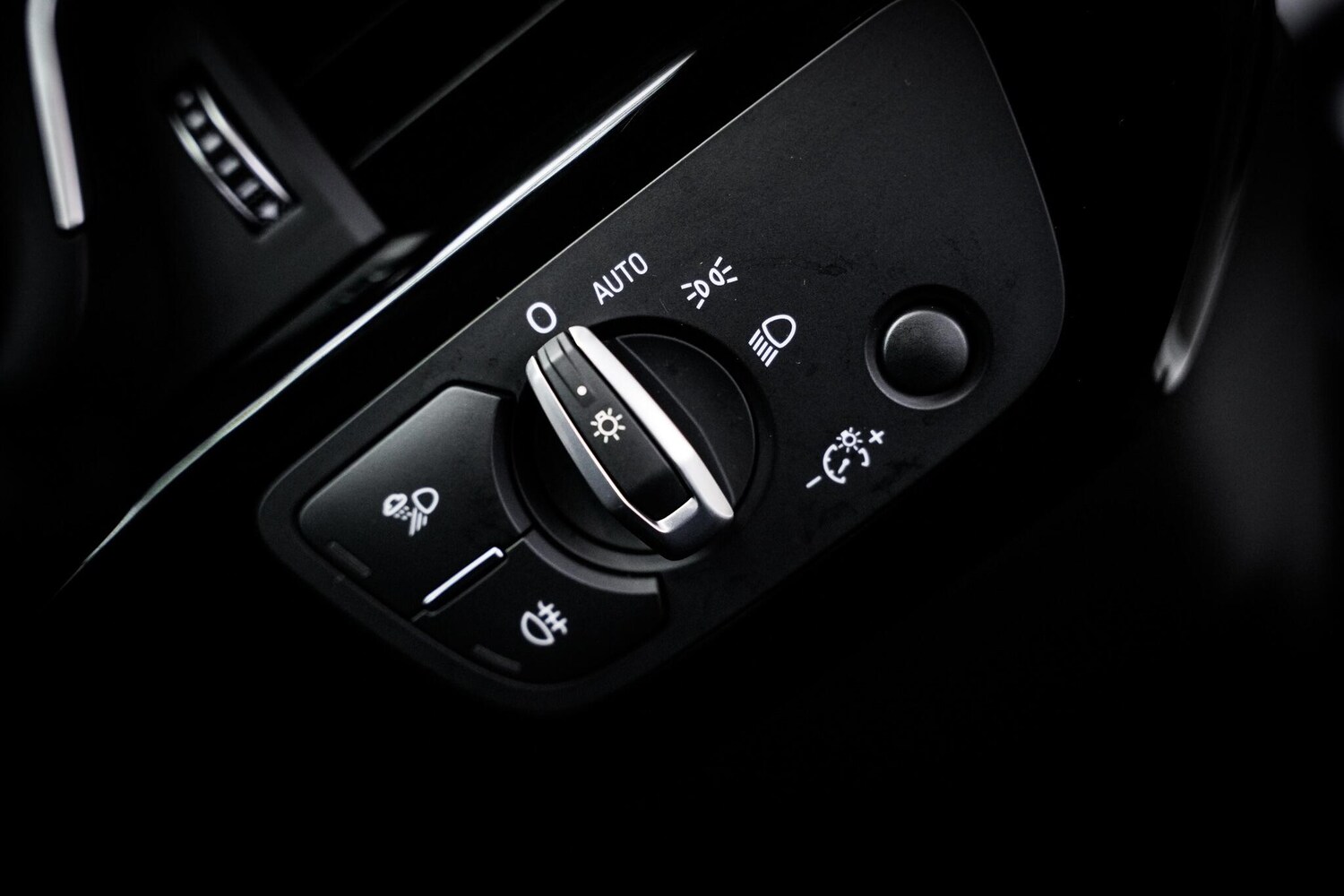 Used Audi A4 Avant for sale - 77550408: Photo 51