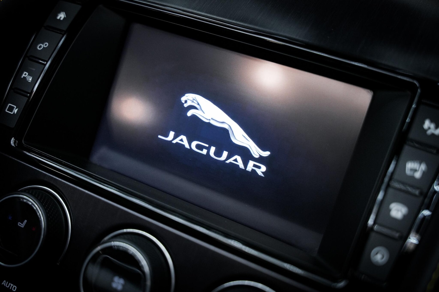 Used Jaguar F-Type for sale - 77695453: Photo 46