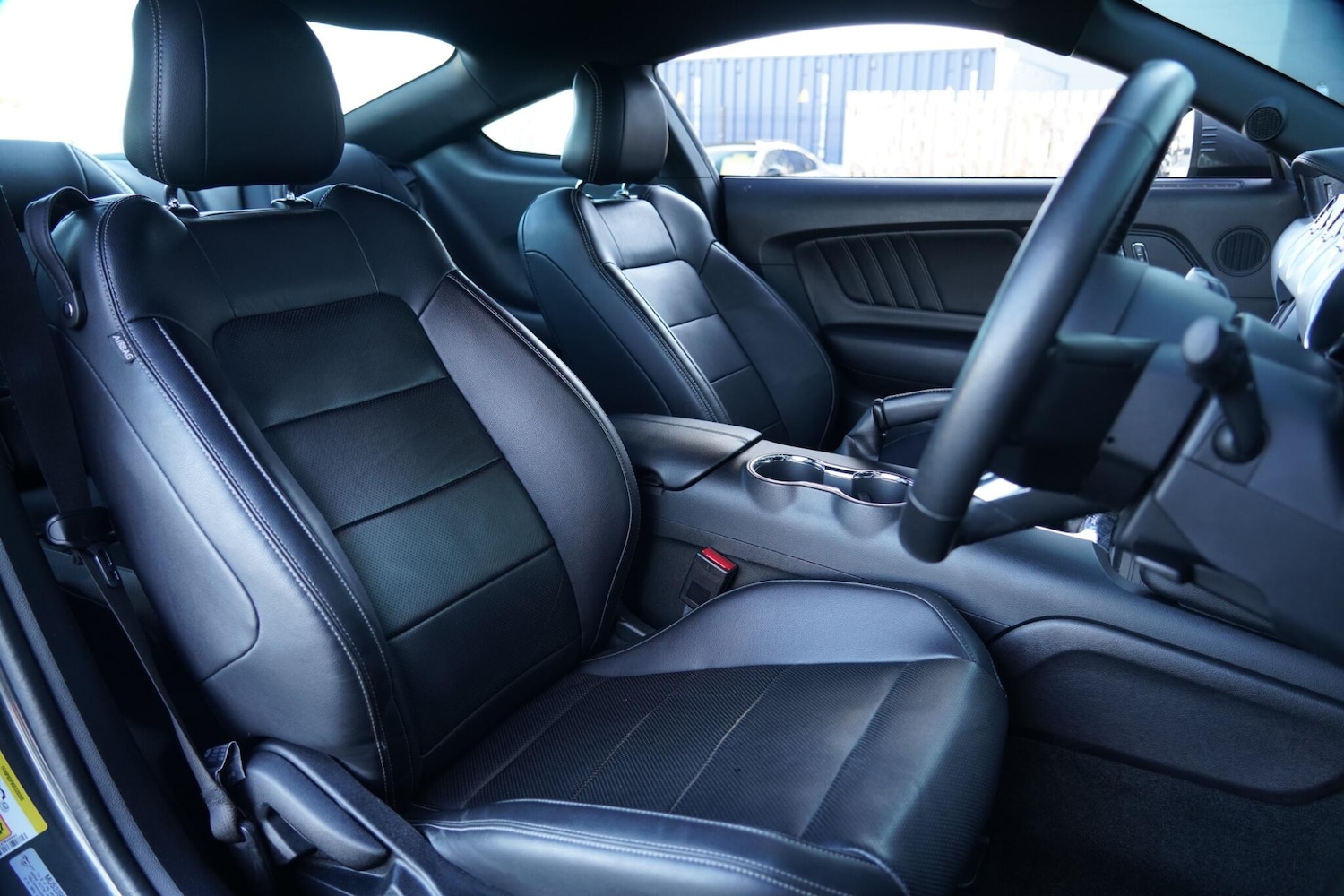 Used Ford Mustang 2016 for sale - 77130847: Photo 10