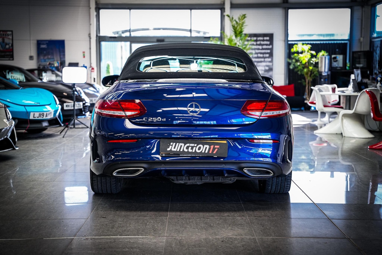 Used Mercedes-Benz C Class 2018 for sale - 77882663: Photo 15