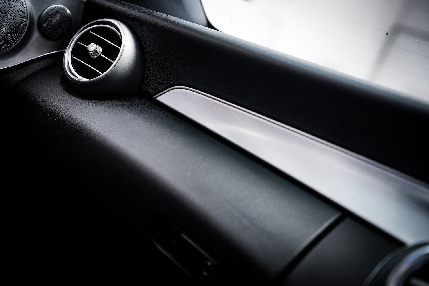 Used Mercedes-Benz C Class 2018 for sale - 77882663: Photo 45