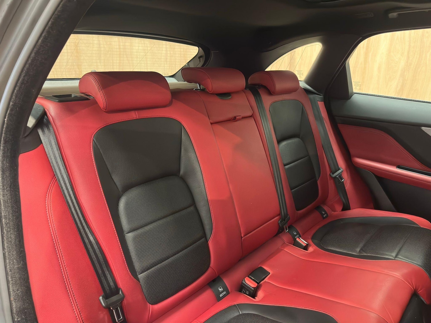 Used Jaguar F-Pace 2017 for sale - 76657591: Photo 23