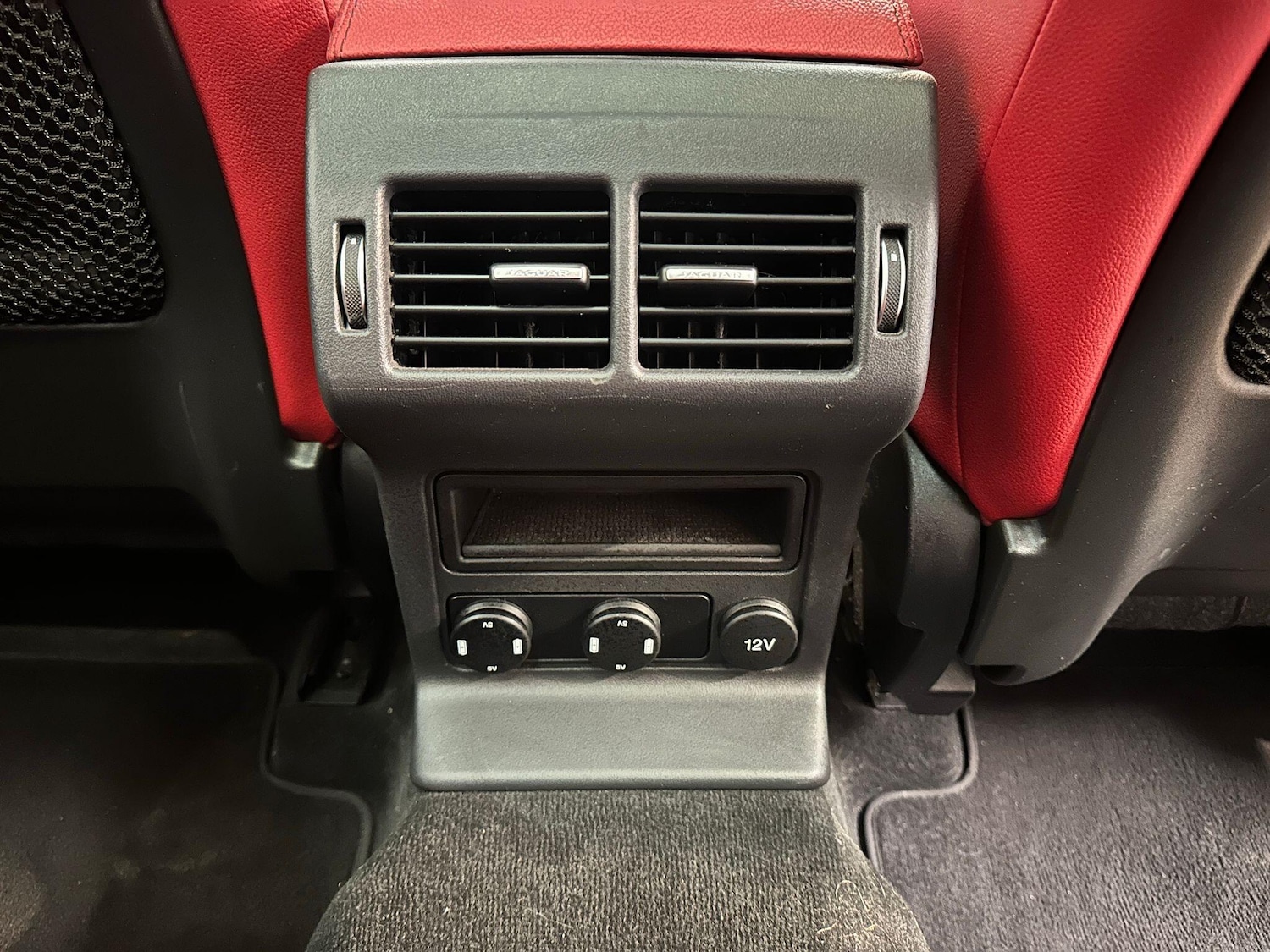 Used Jaguar F-Pace 2017 for sale - 76657591: Photo 29