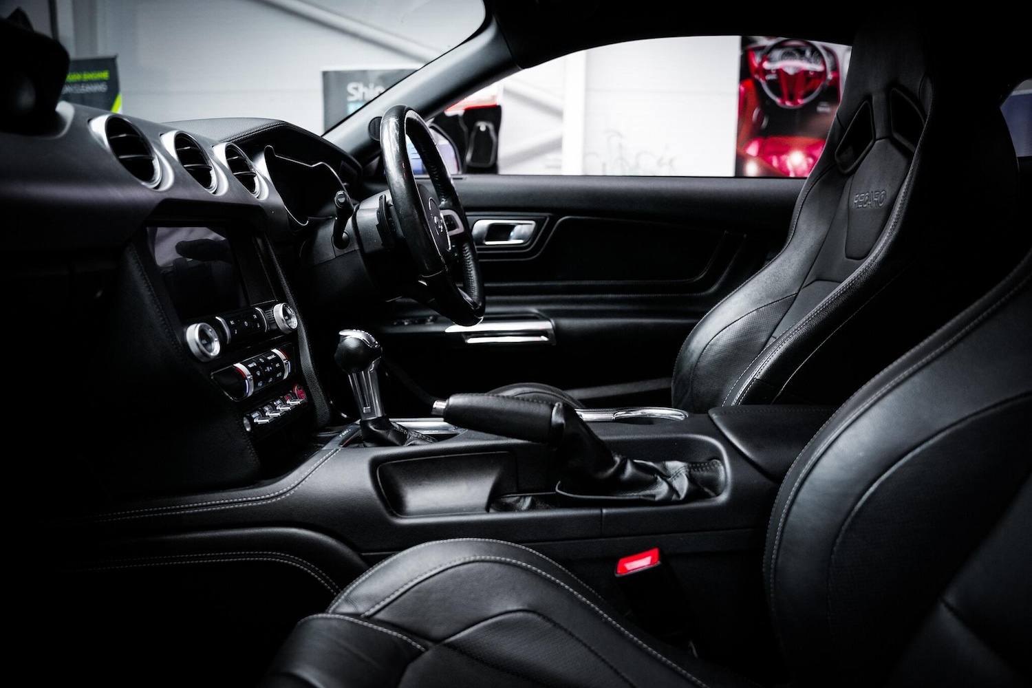 Used Ford Mustang 2021 for sale - 77924960: Photo 3