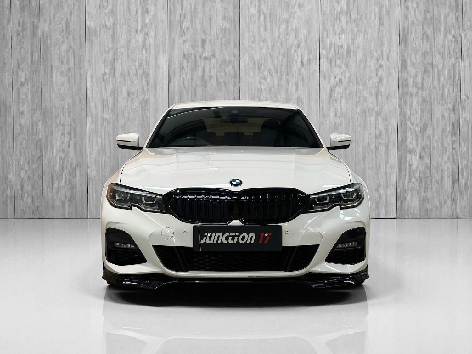 Used BMW 3 Series 2019 for sale - 76659021: Photo 3