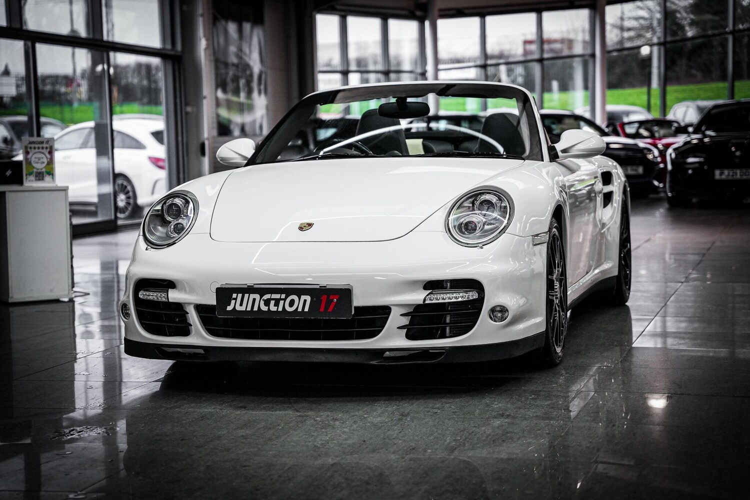 Used Porsche 911 2011 for sale - 77216212: Photo 13