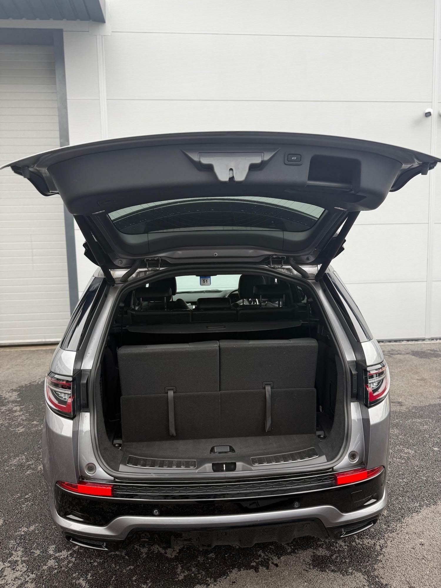 Used Land Rover Discovery Sport 2019 for sale - 76657637: Photo 12