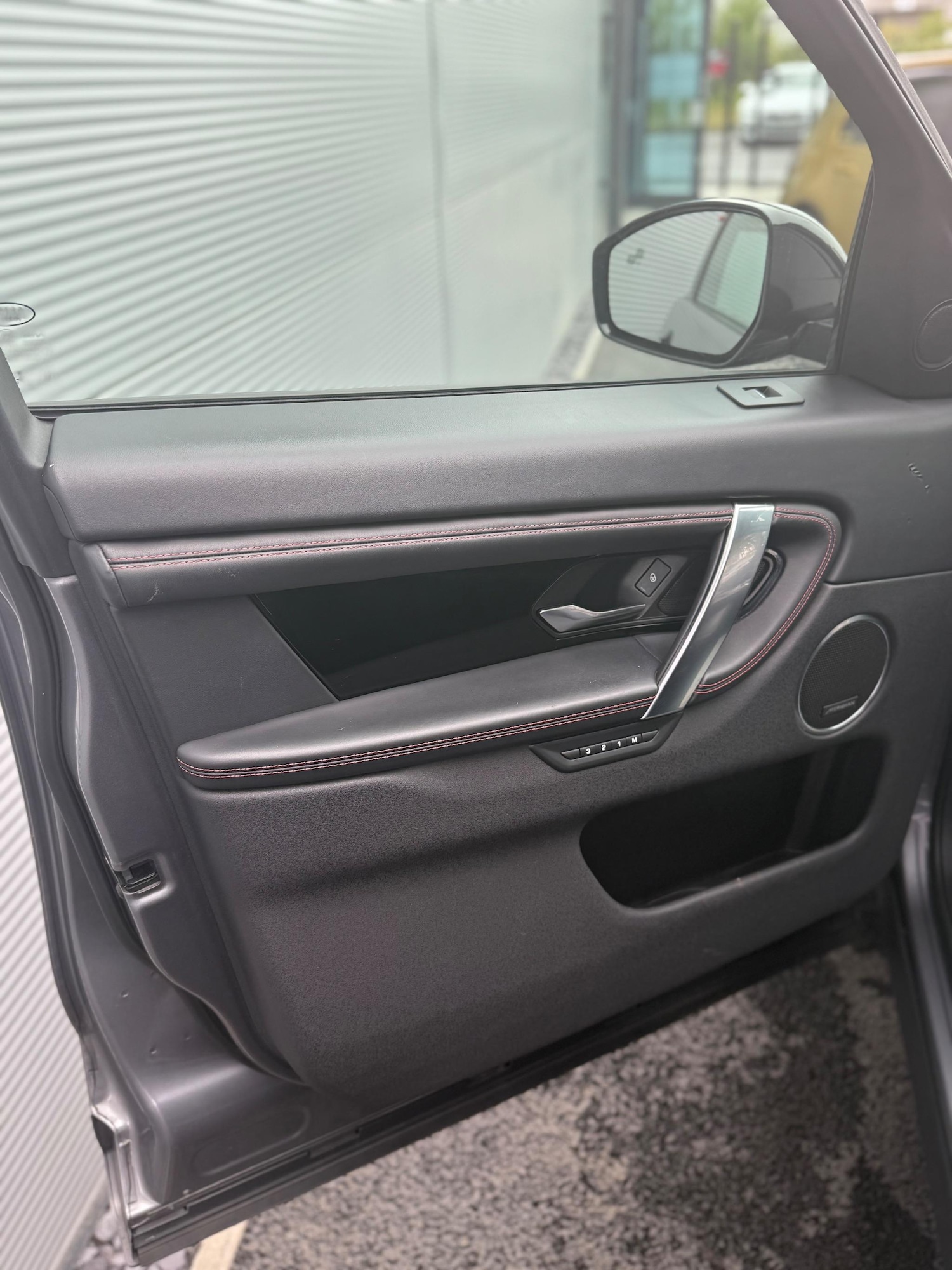 Used Land Rover Discovery Sport 2019 for sale - 76657637: Photo 34