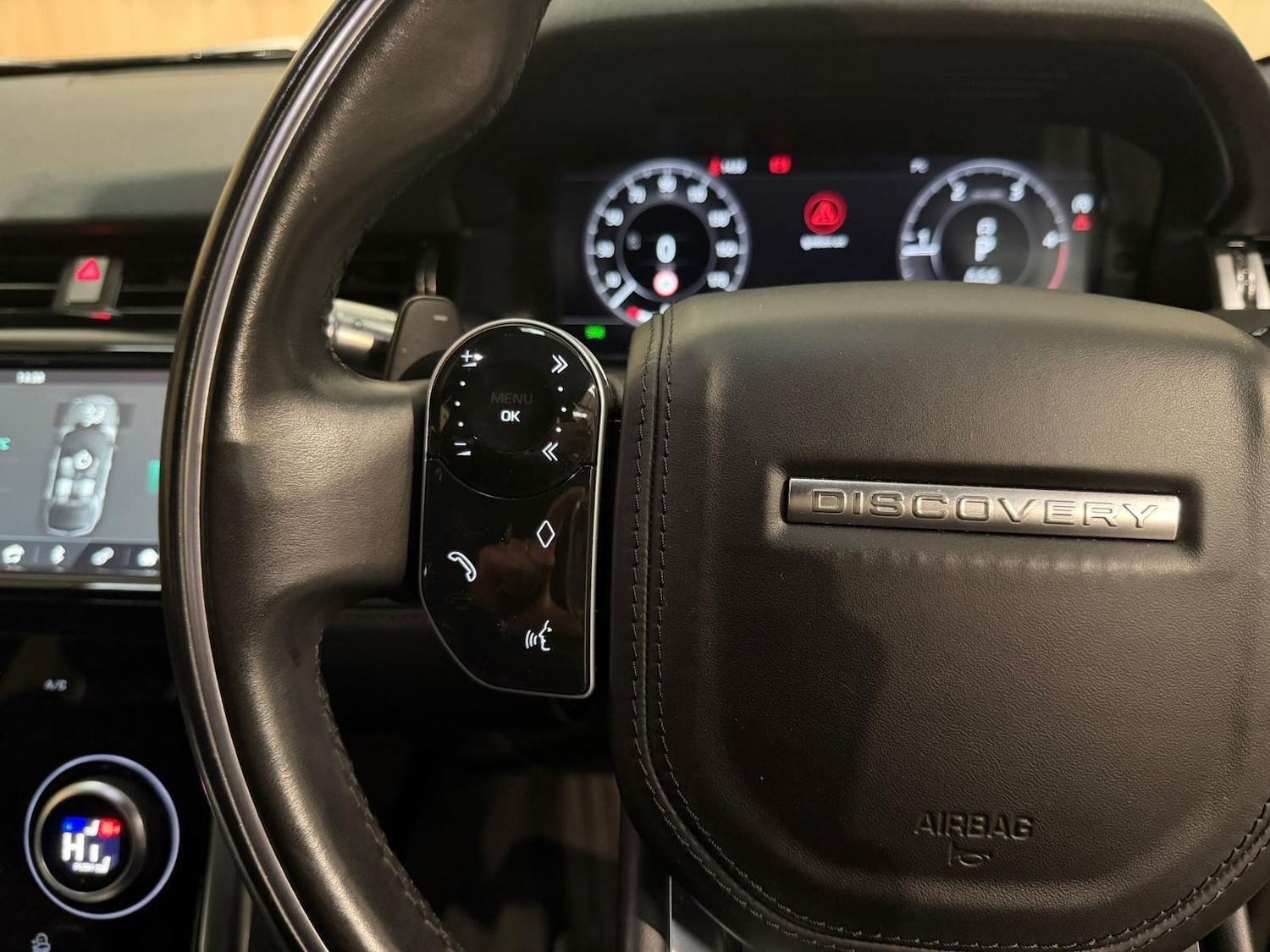 Used Land Rover Discovery Sport 2019 for sale - 76657637: Photo 48