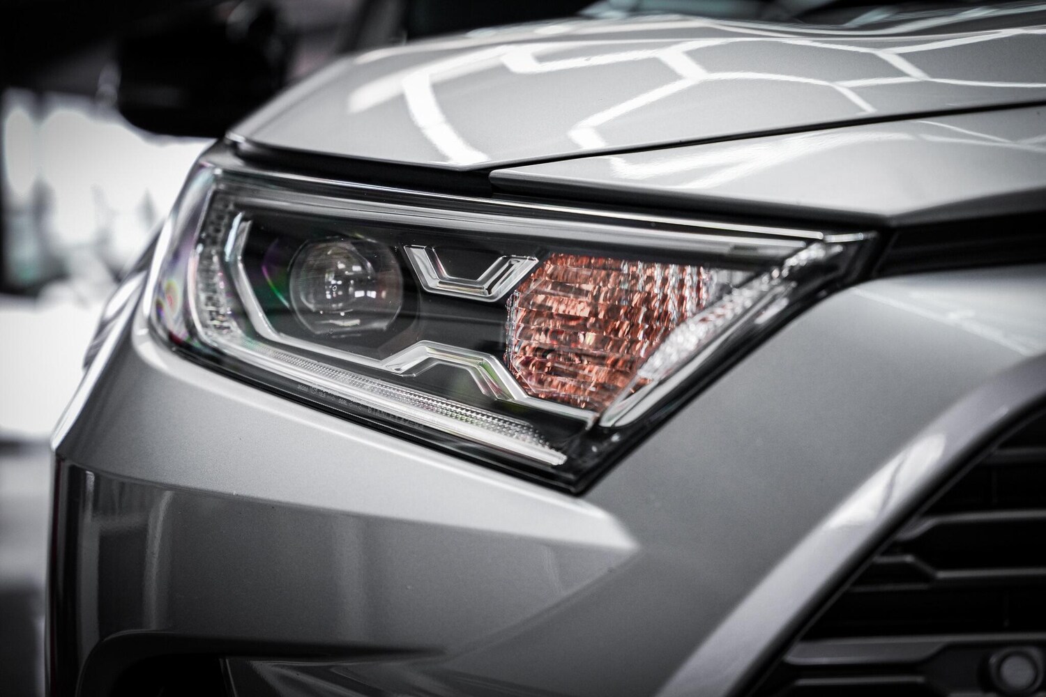 Used Toyota RAV4 2021 for sale - 77612523: Photo 32