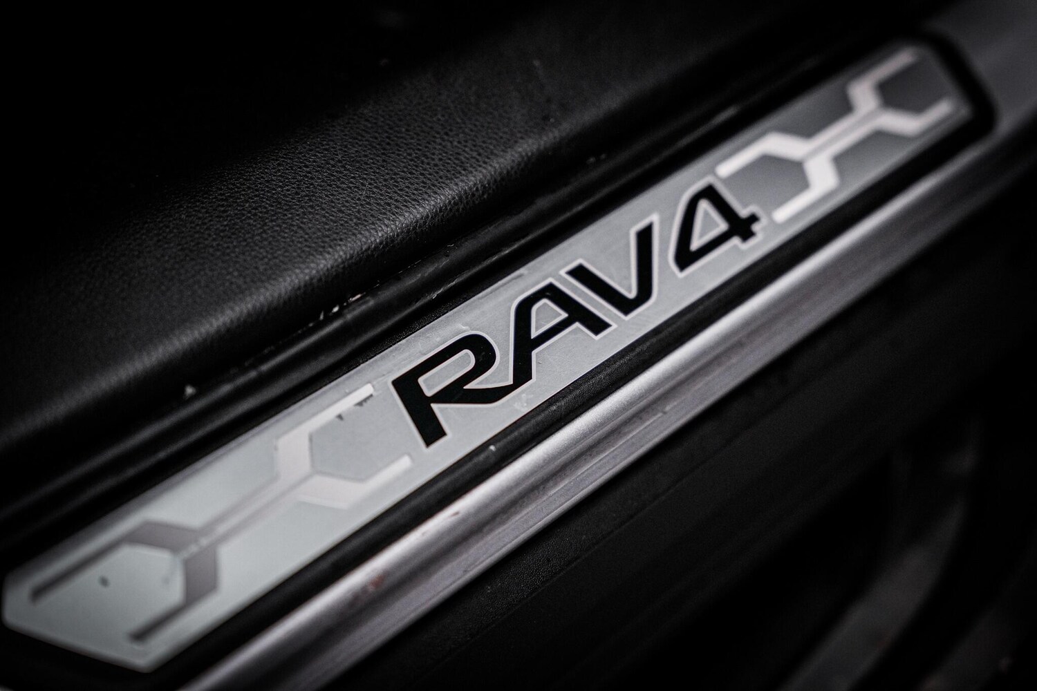 Used Toyota RAV4 2021 for sale - 77612523: Photo 40