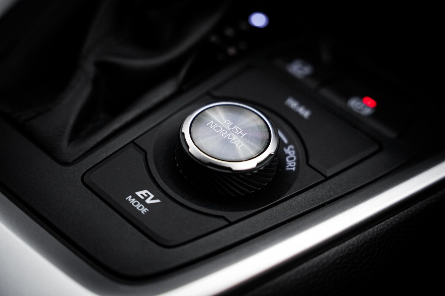 Used Toyota RAV4 2021 for sale - 77612523: Photo 46