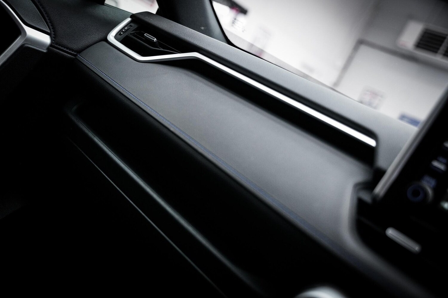 Used Toyota RAV4 2021 for sale - 77612523: Photo 48