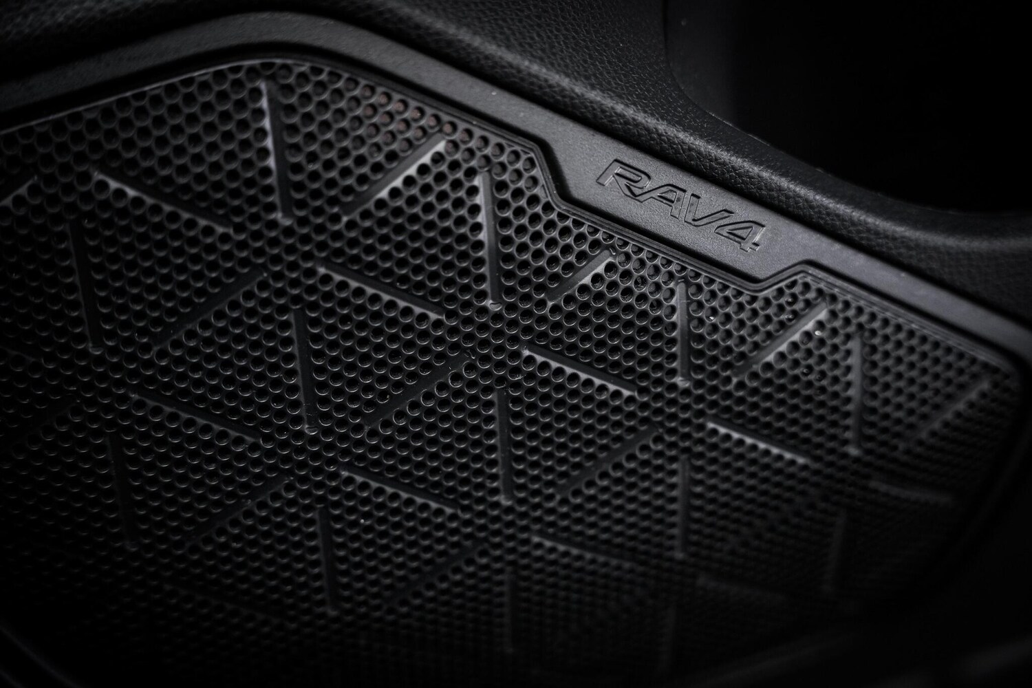 Used Toyota RAV4 2021 for sale - 77612523: Photo 50