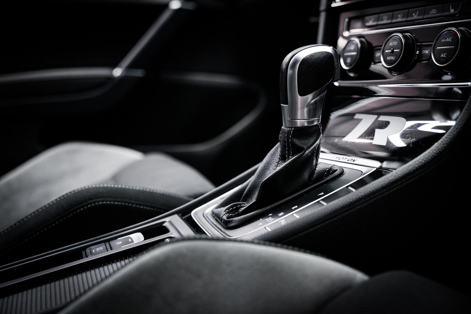 Used Volkswagen Golf 2017 for sale - 78170273: Photo 50