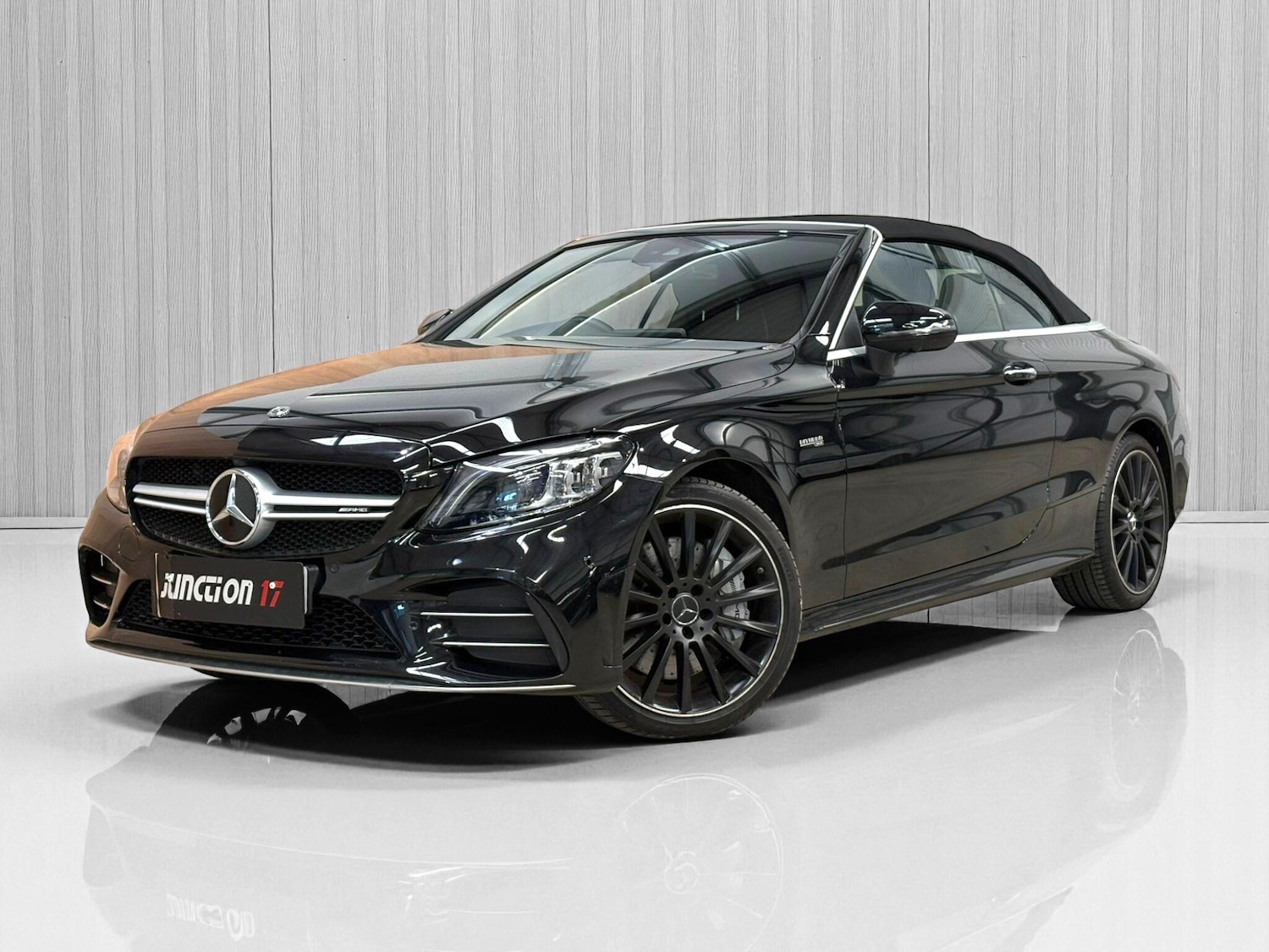 Used Mercedes-Benz C Class 2020 for sale - 76657652: Photo 4