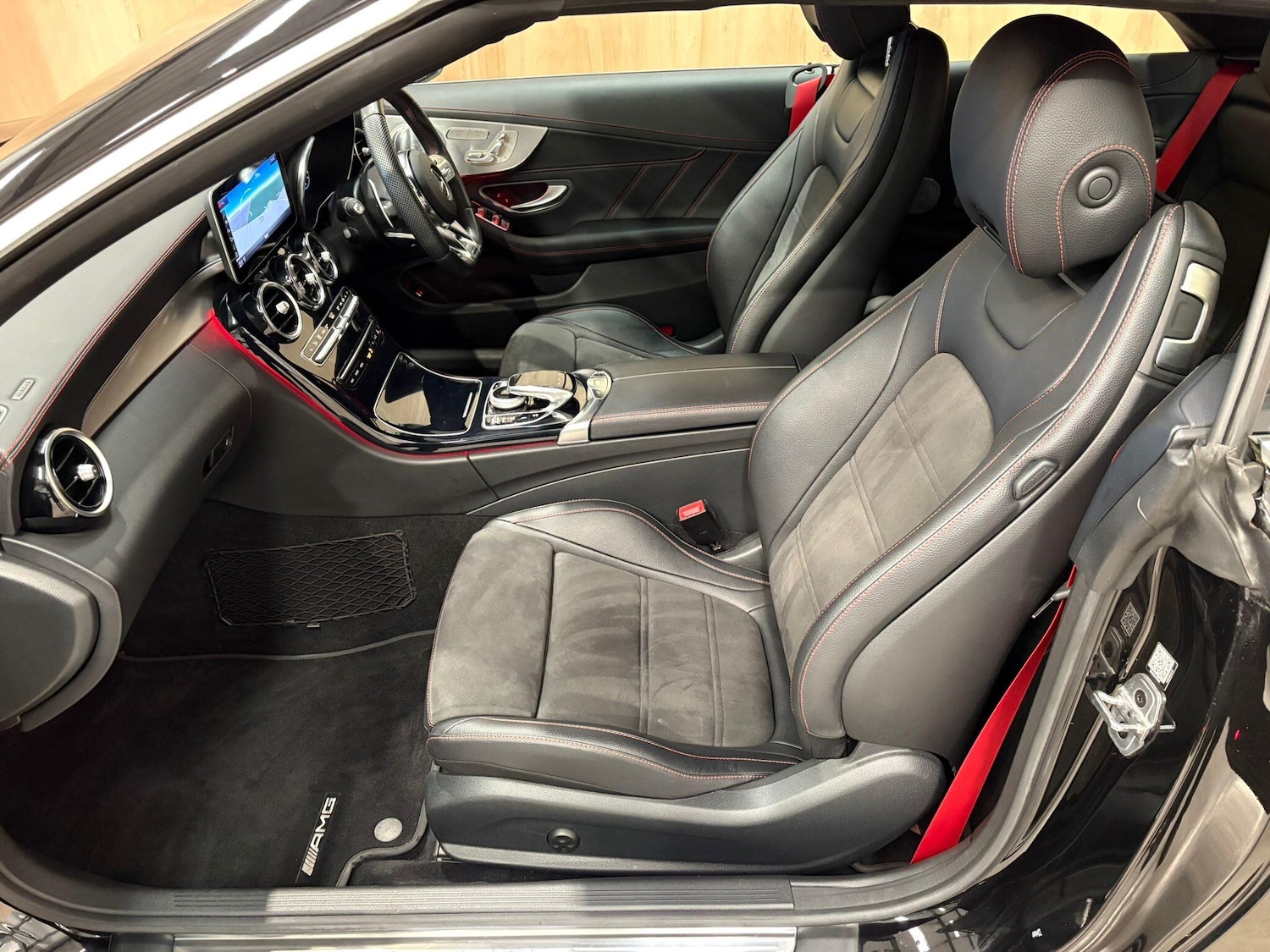 Used Mercedes-Benz C Class 2020 for sale - 76657652: Photo 44