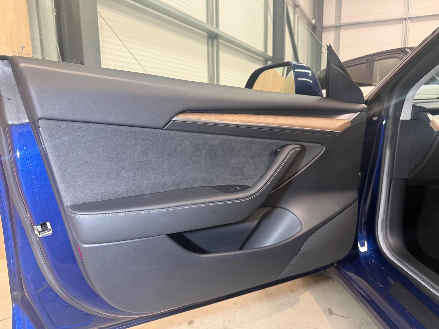 Used Tesla Model 3 2021 for sale - 76657573: Photo 25