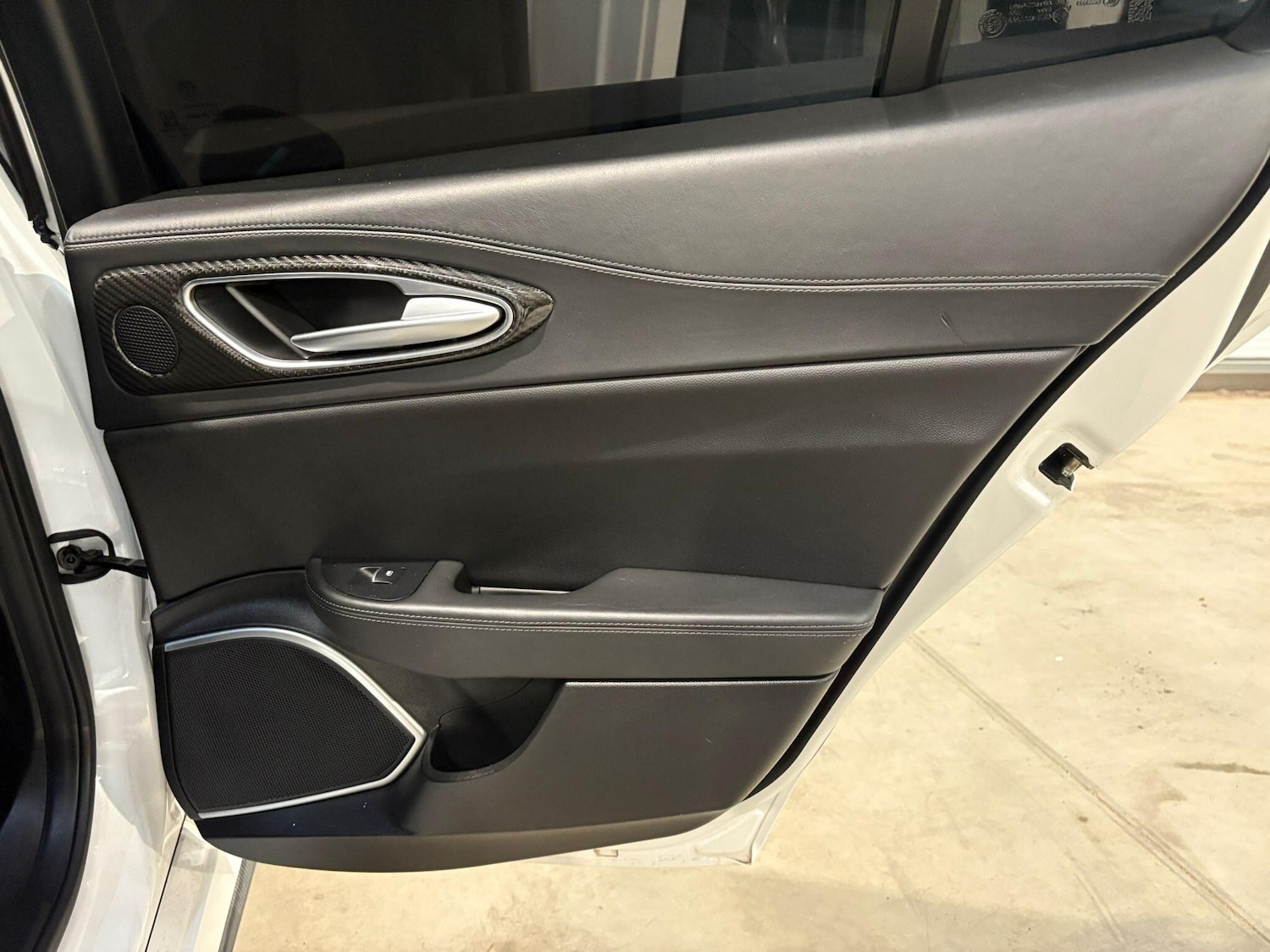 Used Alfa Romeo Giulia 2017 for sale - 77216159: Photo 20