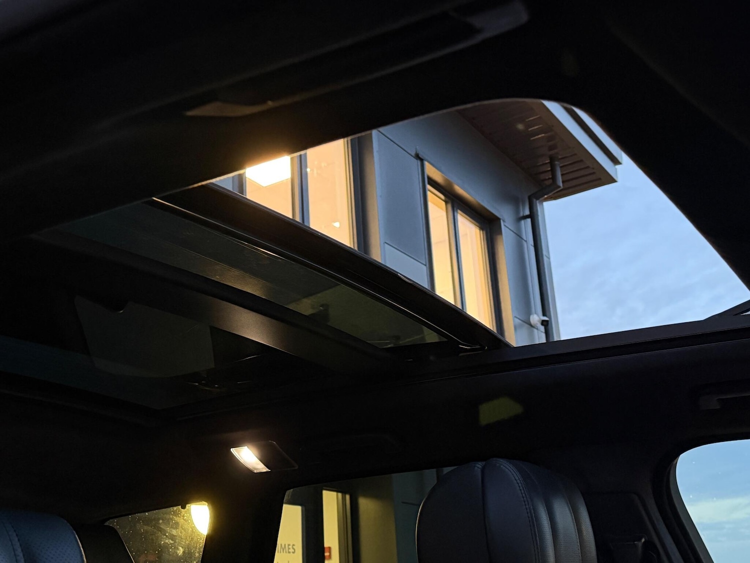 Used Land Rover Range Rover Sport for sale - 76658533: Photo 5