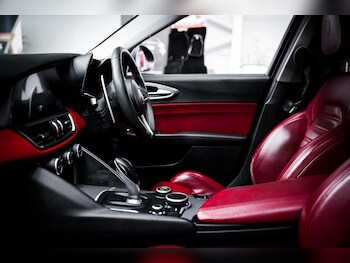 Used Alfa Romeo Giulia 2019 for sale - 78128085: Photo