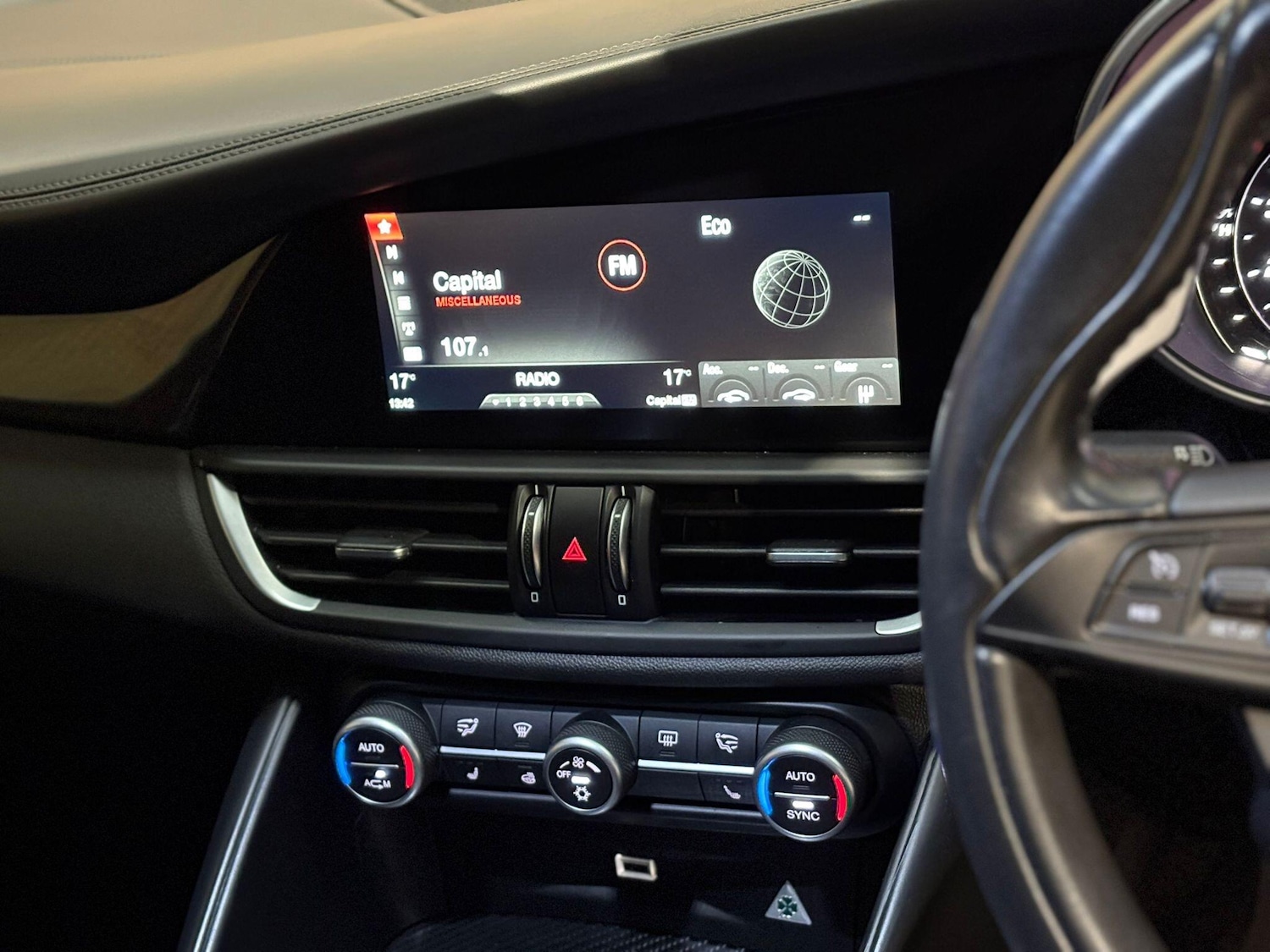 Used Alfa Romeo Giulia 2017 for sale - 76658884: Photo 30