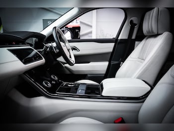 Used Land Rover Range Rover Velar 2019 for sale - 78648243: Photo