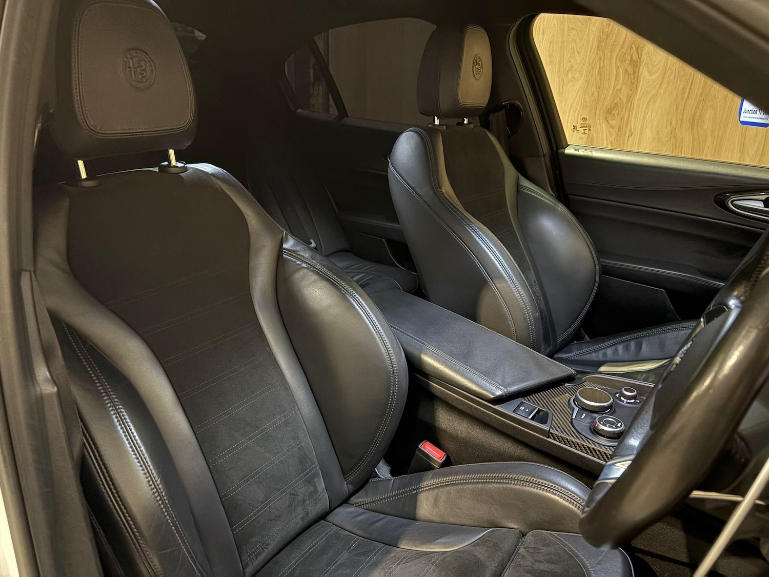 Used Alfa Romeo Giulia 2017 for sale - 77484633: Photo 12