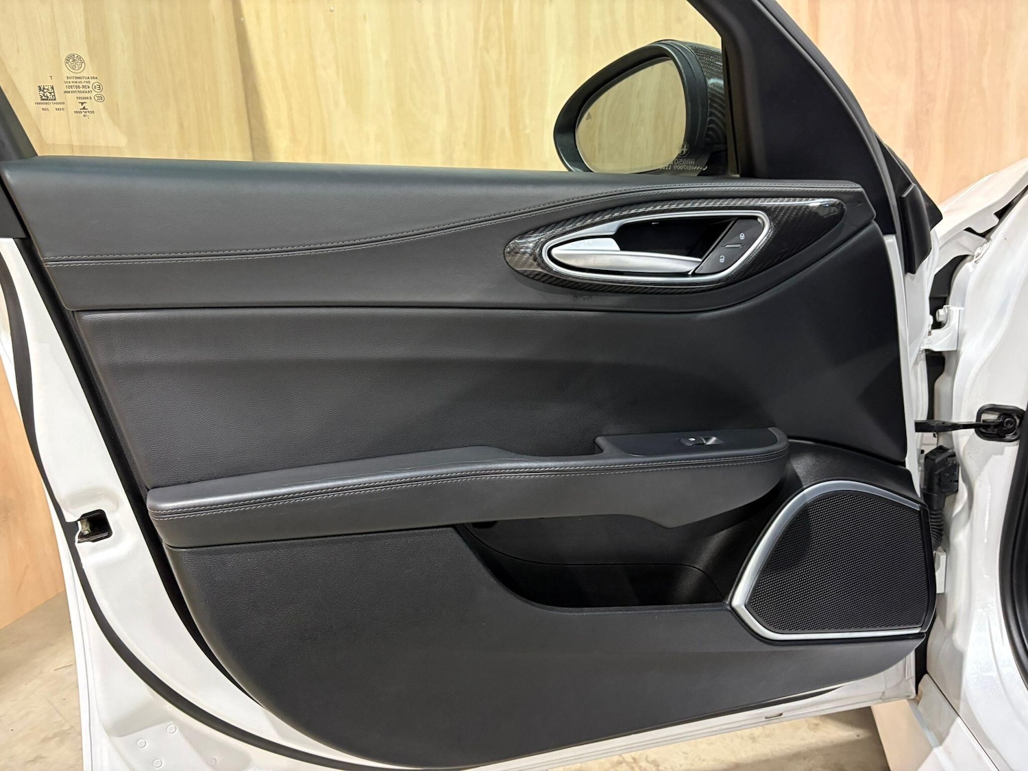 Used Alfa Romeo Giulia 2017 for sale - 77484633: Photo 22