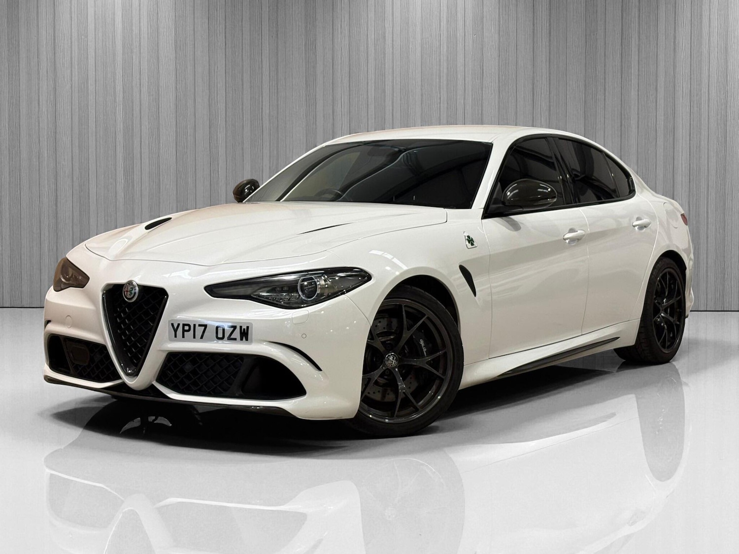Used Alfa Romeo Giulia 2017 for sale - 77484633: Photo 4