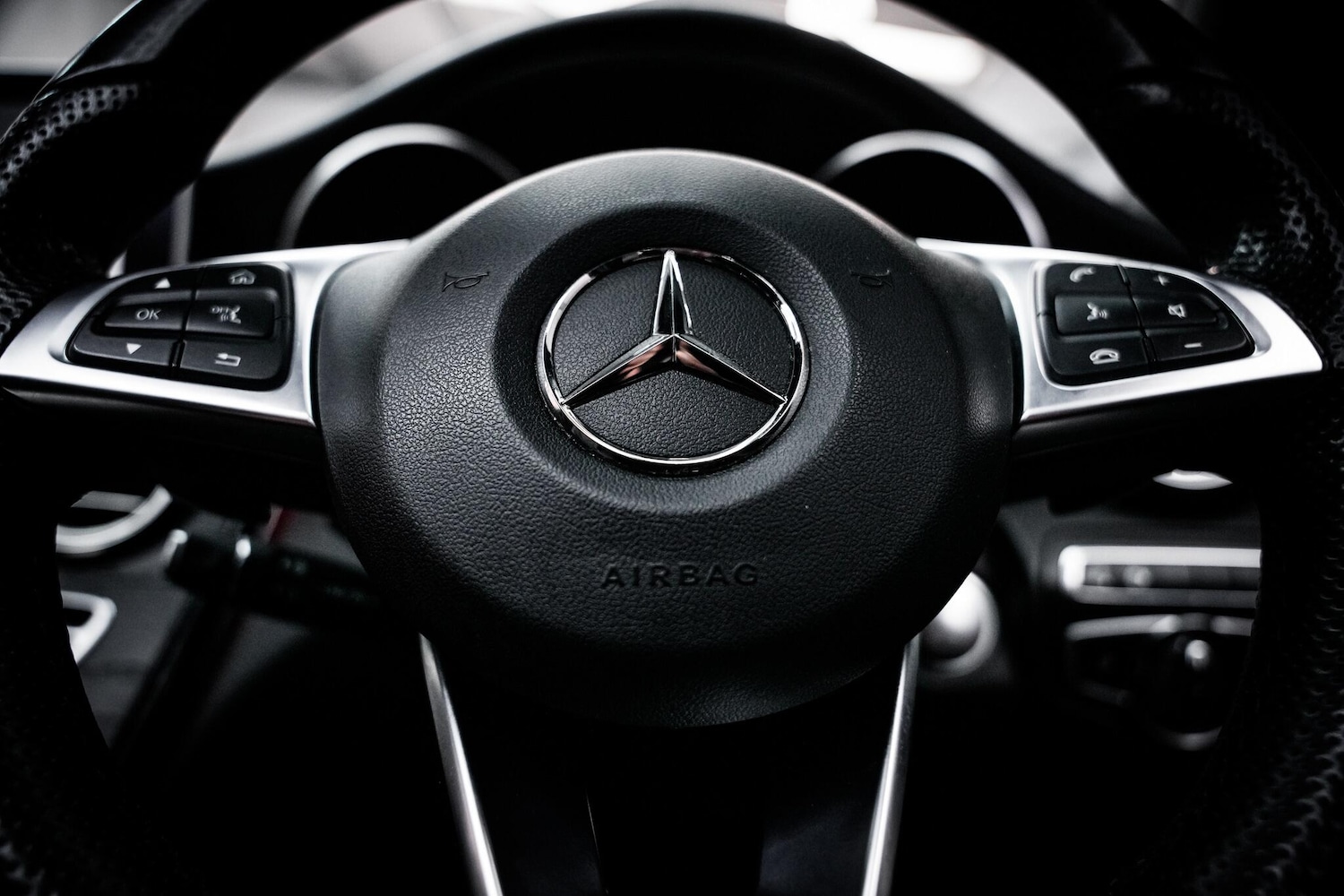 Used Mercedes-Benz GLC 2018 for sale - 77156003: Photo 39