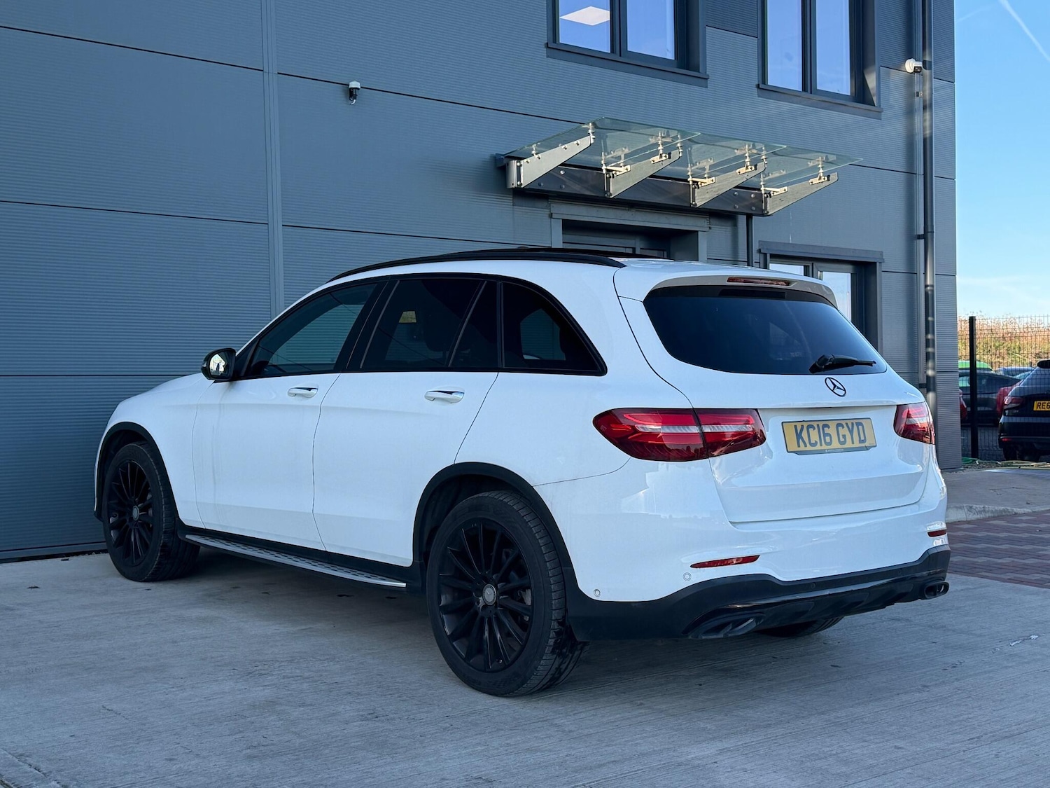 Used Mercedes-Benz GLC 2016 for sale - 76659378: Photo 9