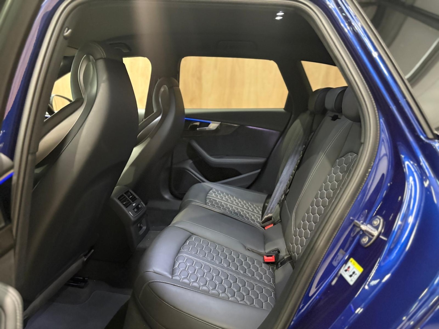 Used BMW 3 Series 2021 for sale - 76657214: Photo 23