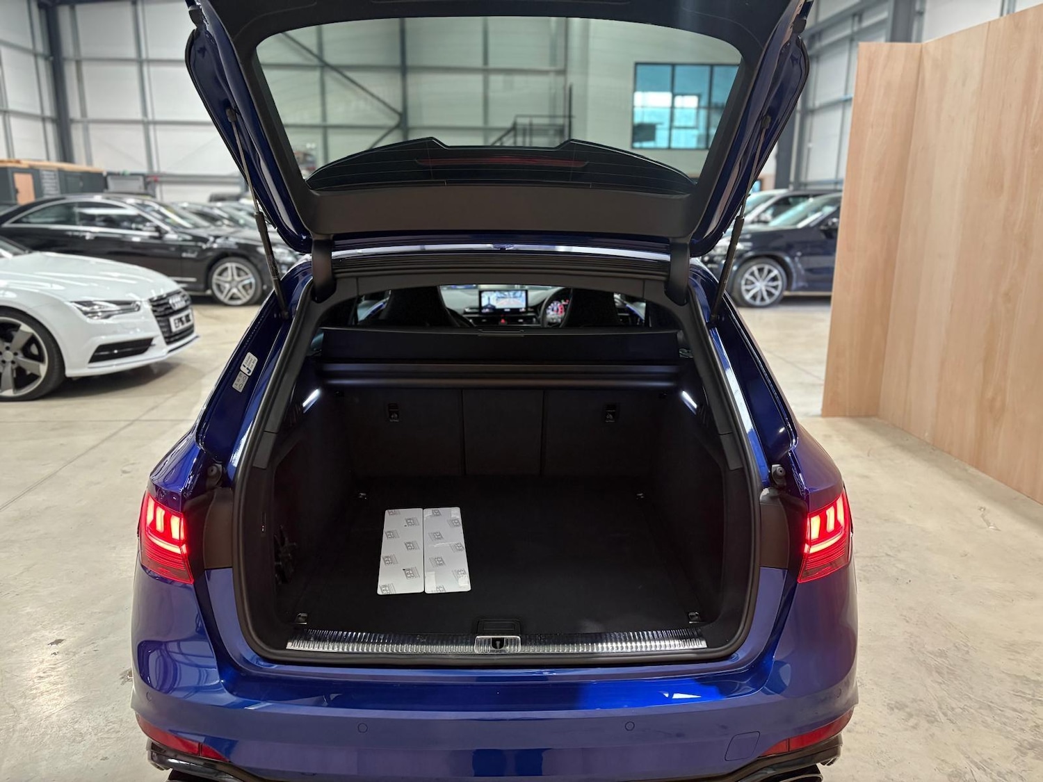 Used BMW 3 Series 2021 for sale - 76657214: Photo 46