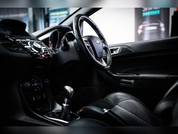 Used Ford Fiesta 2014 for sale - 79453623: Photo