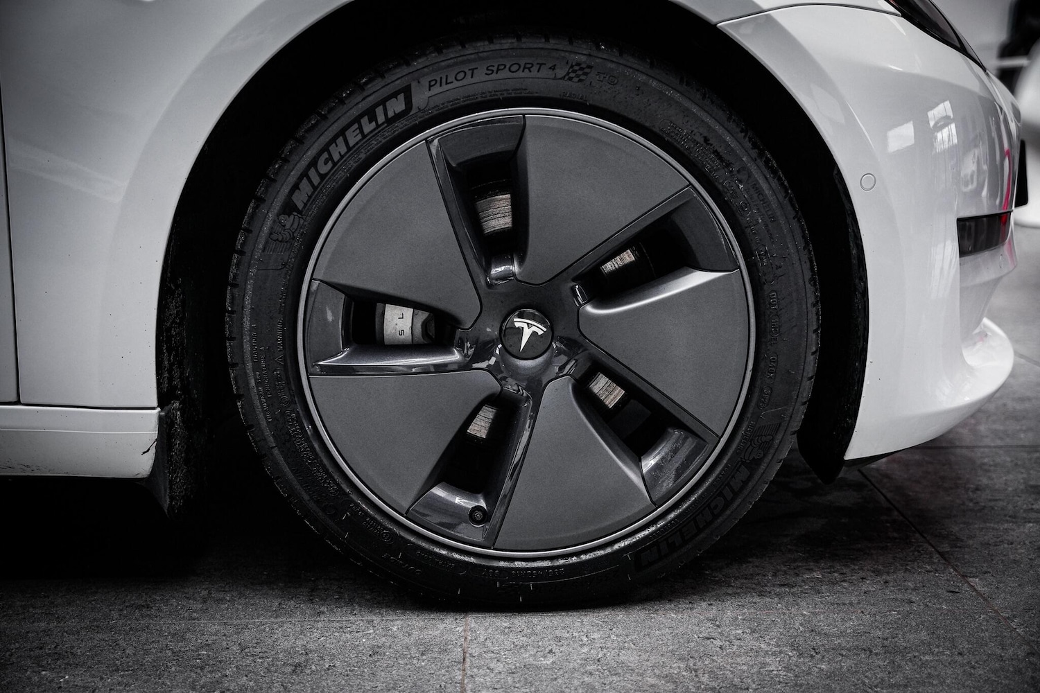 Used Tesla Model 3 2021 for sale - 76913238: Photo 25