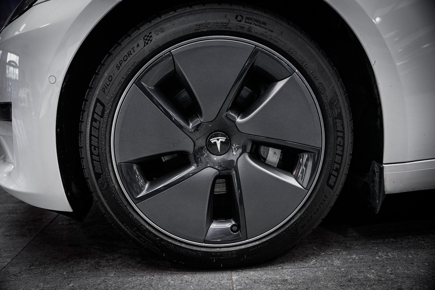 Used Tesla Model 3 2021 for sale - 76913238: Photo 27