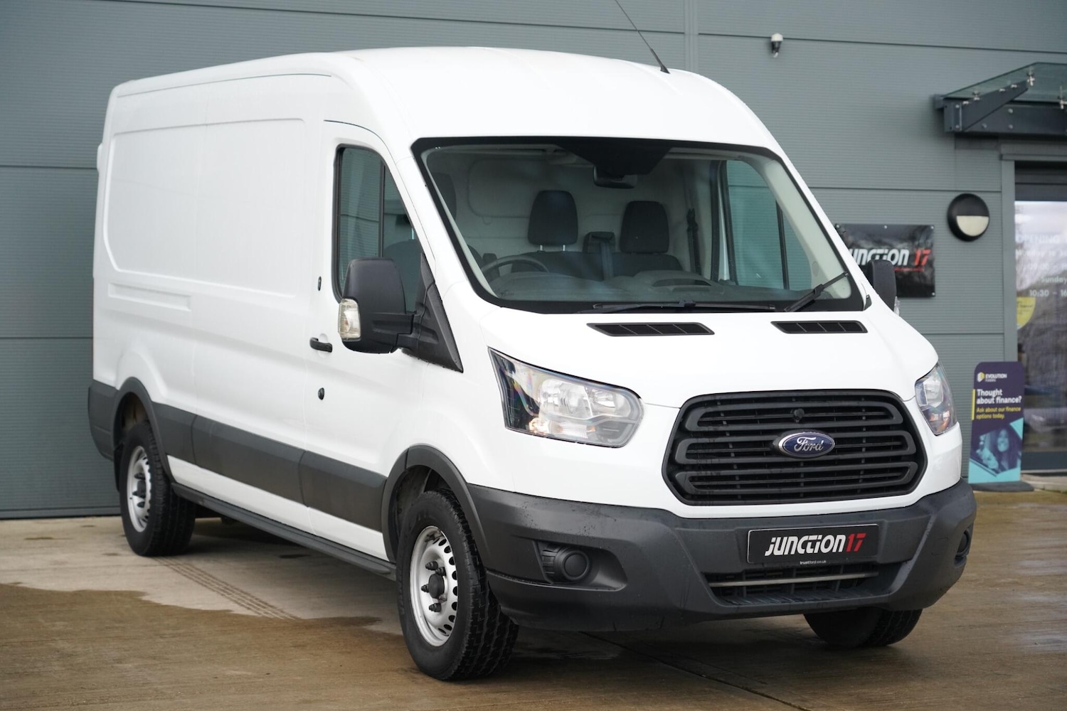 Used Ford Transit for sale - 77626089: Photo 3