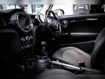 Used MINI Hatch 2017 for sale - 79441301: Photo