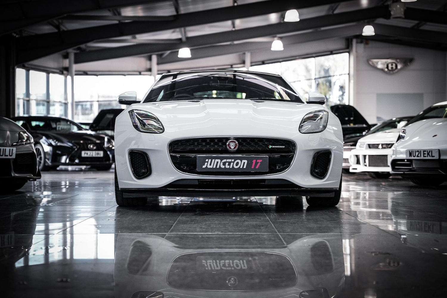 Used Jaguar F-Type 2018 for sale - 77290911: Photo 10